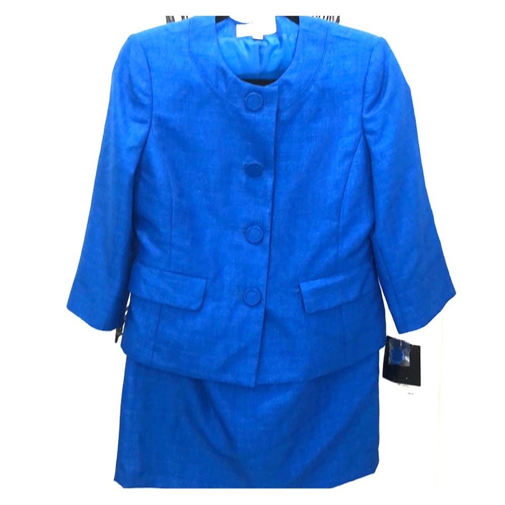 Blue suit for business wear/pageant interview